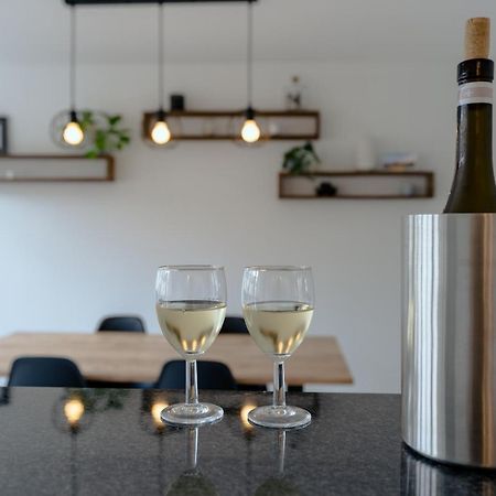 Apartment In The City Center With Free Parking Biel Eksteriør bilde