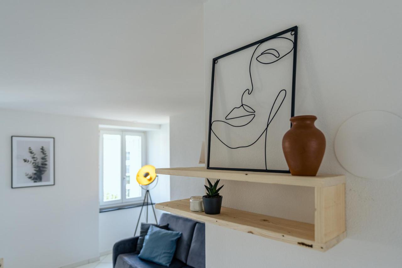Apartment In The City Center With Free Parking Biel Eksteriør bilde