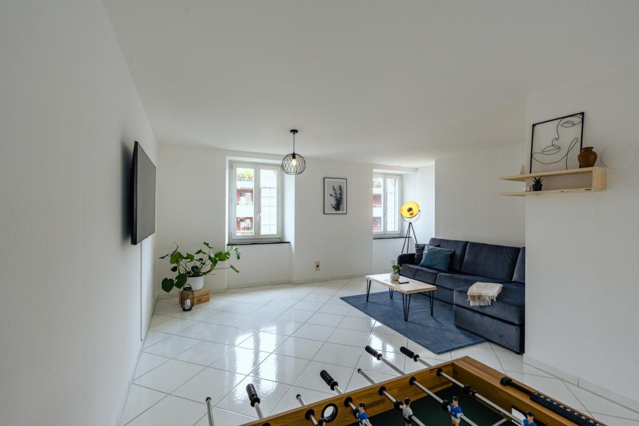 Apartment In The City Center With Free Parking Biel Eksteriør bilde
